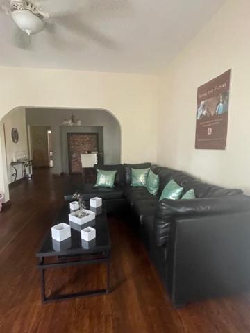 Clean, Spacious, Inexpensive Queen Br Hotell Chicago Exteriör bild